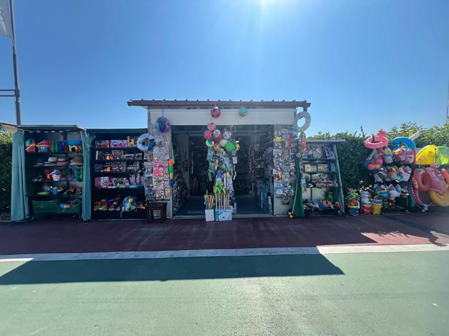 negozio in vendita a Forte dei Marmi