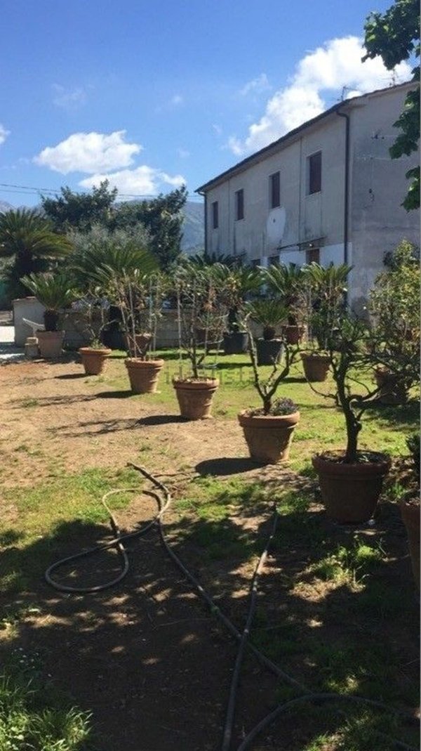 casale in vendita a Forte dei Marmi