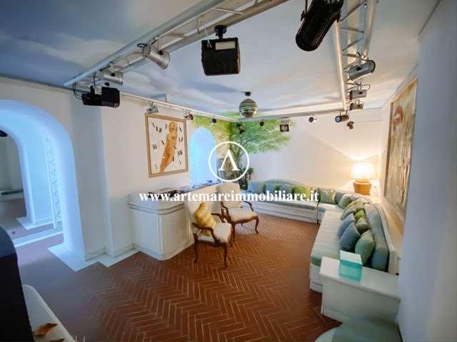 casa indipendente in vendita a Forte dei Marmi in zona Roma Imperiale