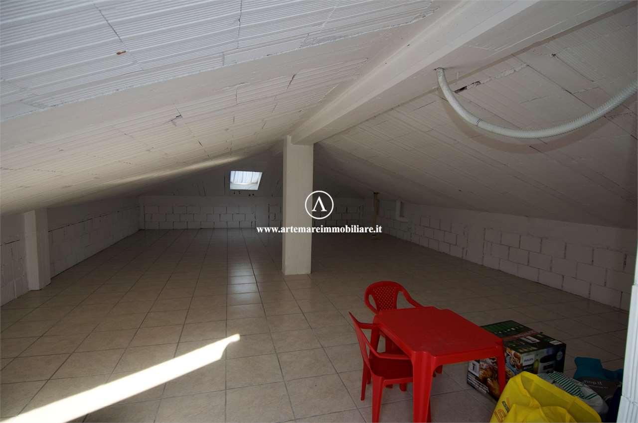 casa indipendente in vendita a Forte dei Marmi in zona Vittoria Apuana