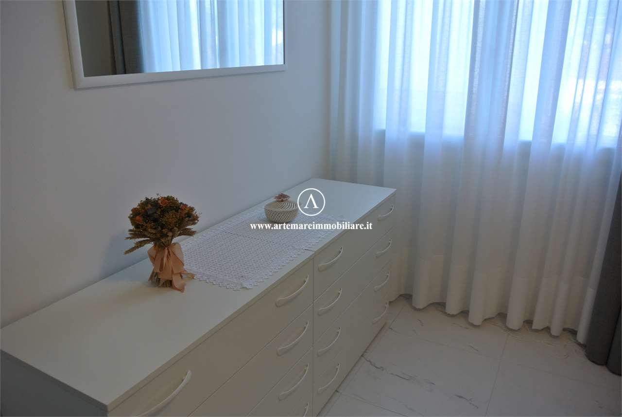 casa indipendente in vendita a Forte dei Marmi