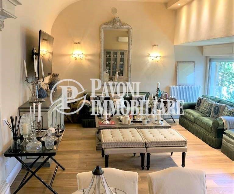 appartamento in vendita a Forte dei Marmi