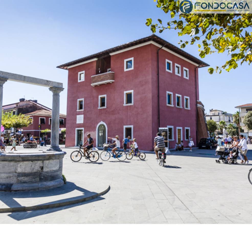 negozio in vendita a Forte dei Marmi