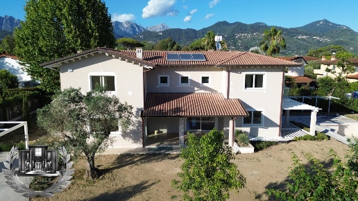 casa indipendente in vendita a Forte dei Marmi