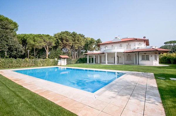 casa indipendente in vendita a Forte dei Marmi