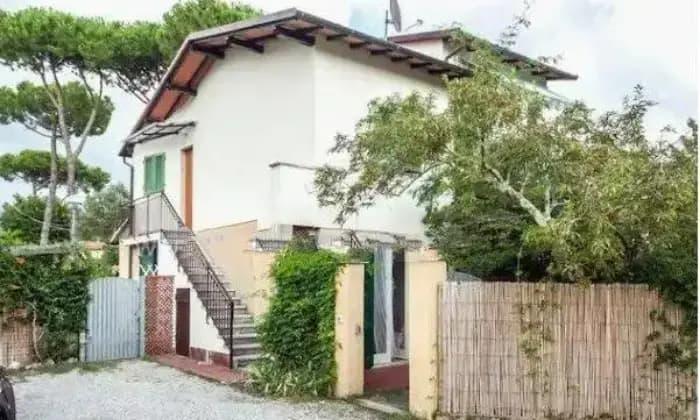 casa indipendente in vendita a Forte dei Marmi