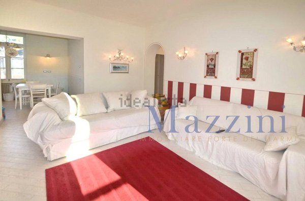 appartamento in vendita a Forte dei Marmi