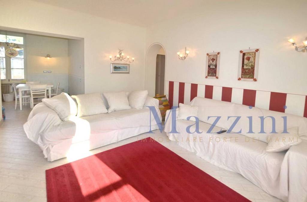 appartamento in vendita a Forte dei Marmi