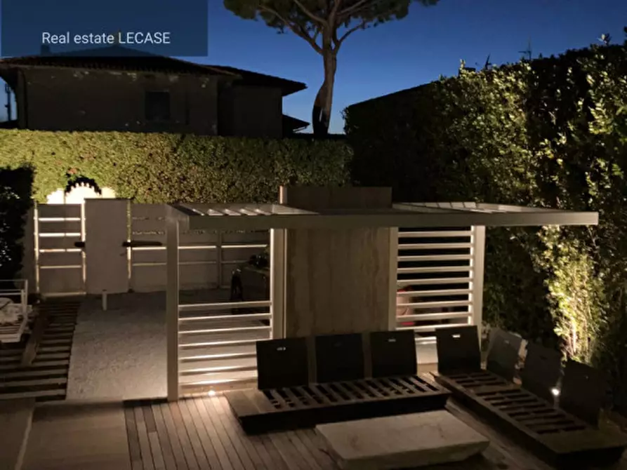 casa indipendente in vendita a Forte dei Marmi