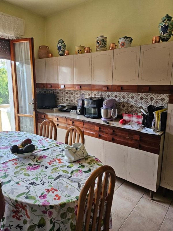 casa indipendente in vendita a Forte dei Marmi