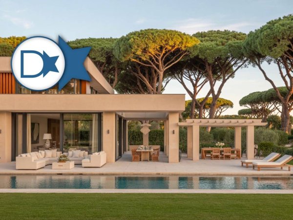 casa indipendente in vendita a Forte dei Marmi in zona Roma Imperiale