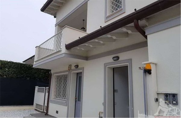appartamento in vendita a Forte dei Marmi