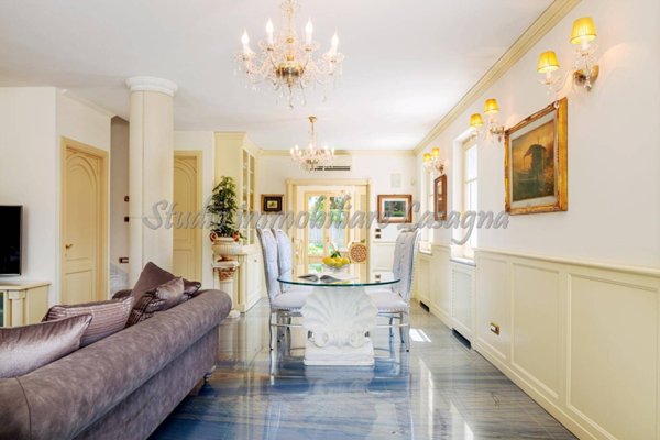casa indipendente in vendita a Forte dei Marmi