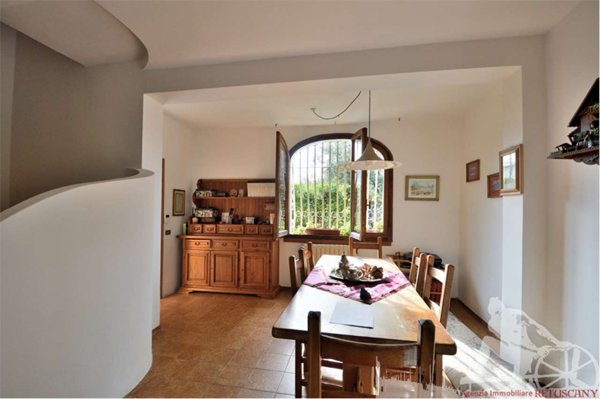 casa indipendente in vendita a Forte dei Marmi in zona Vittoria Apuana