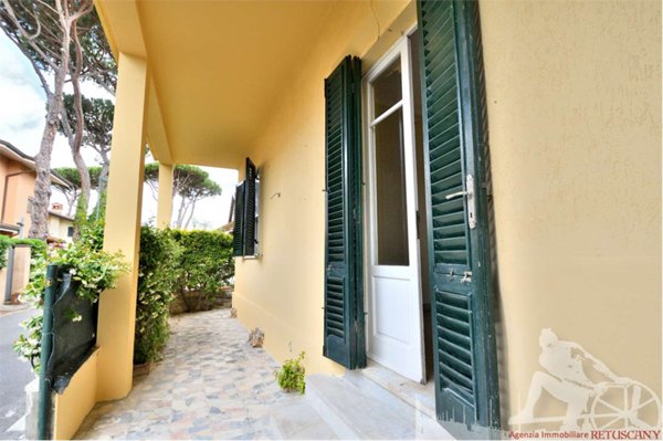 casa indipendente in vendita a Forte dei Marmi