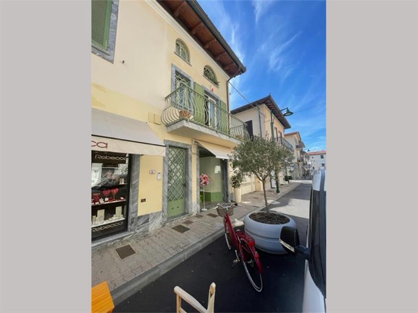 appartamento in vendita a Forte dei Marmi