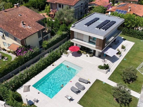 casa indipendente in vendita a Forte dei Marmi