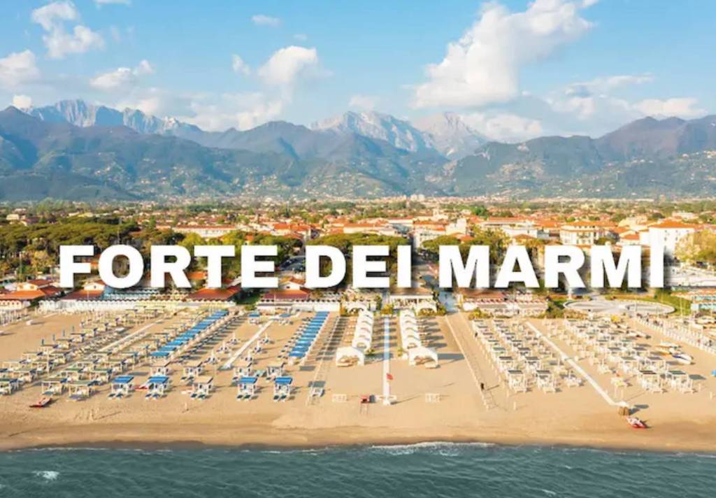 casa indipendente in vendita a Forte dei Marmi