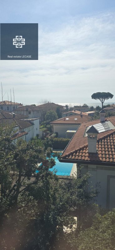 casa indipendente in vendita a Forte dei Marmi