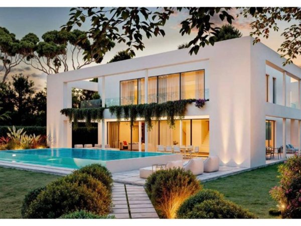 casa indipendente in vendita a Forte dei Marmi