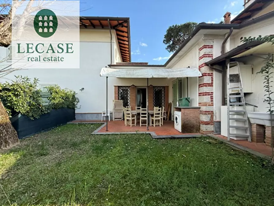 casa indipendente in vendita a Forte dei Marmi