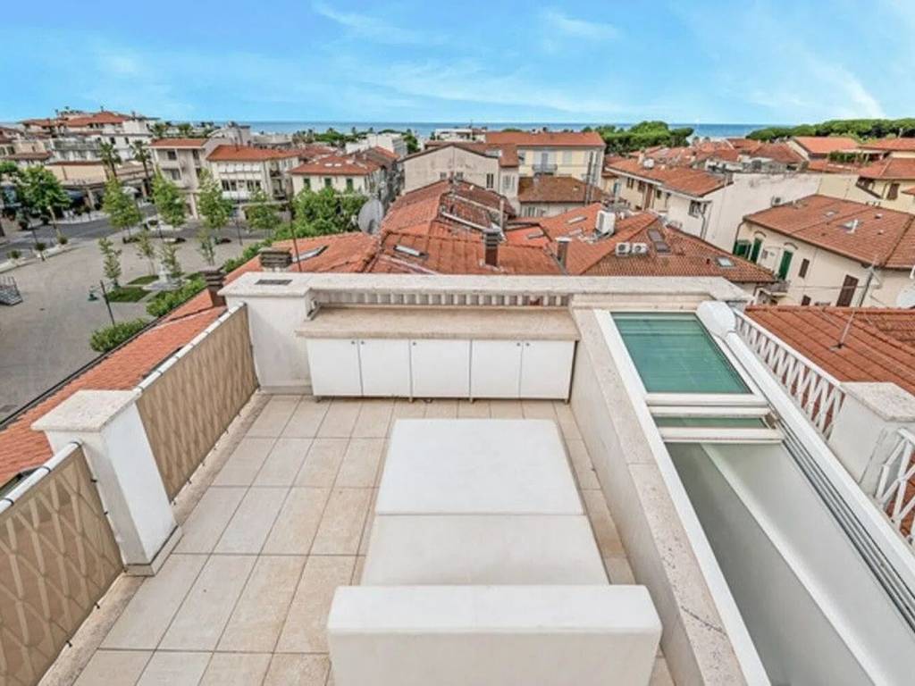 appartamento in vendita a Forte dei Marmi
