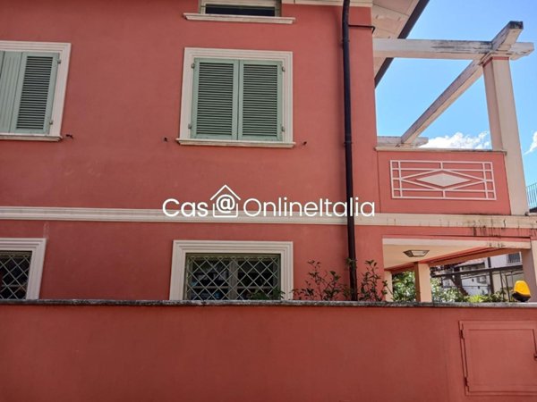 casa indipendente in vendita a Forte dei Marmi