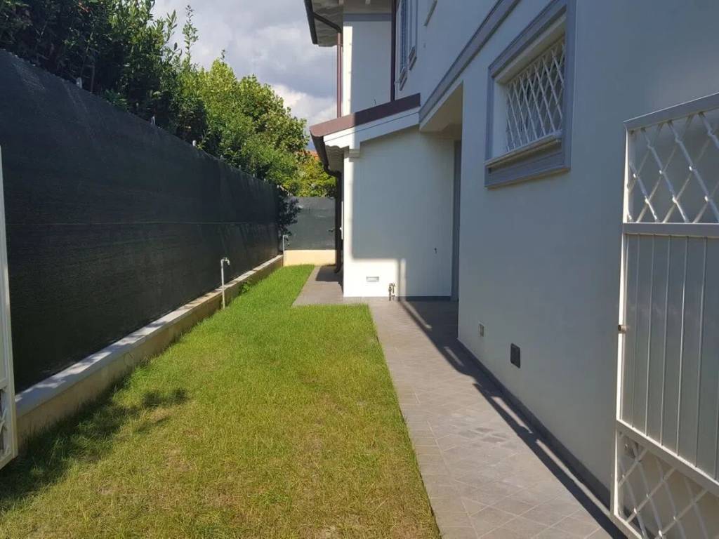appartamento in vendita a Forte dei Marmi