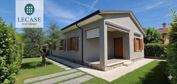 casa indipendente in vendita a Forte dei Marmi