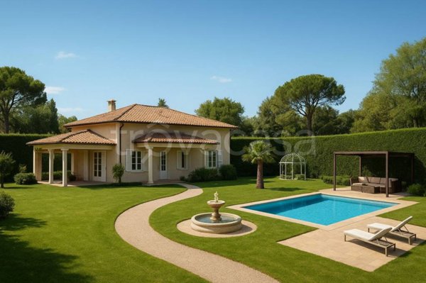 casa indipendente in vendita a Forte dei Marmi in zona Vaiana