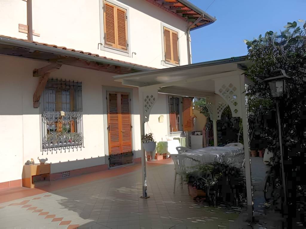 casa indipendente in vendita a Forte dei Marmi