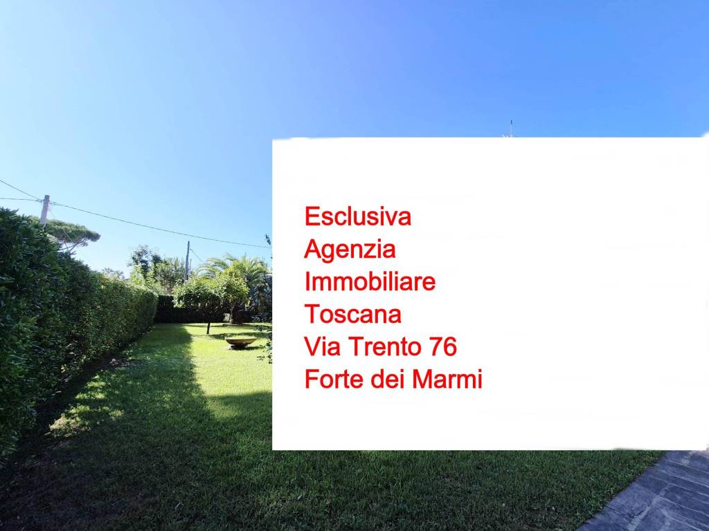 casa indipendente in vendita a Forte dei Marmi in zona Vittoria Apuana