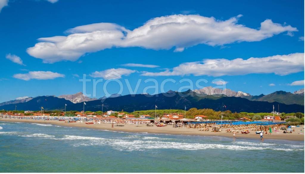 terreno edificabile in vendita a Forte dei Marmi