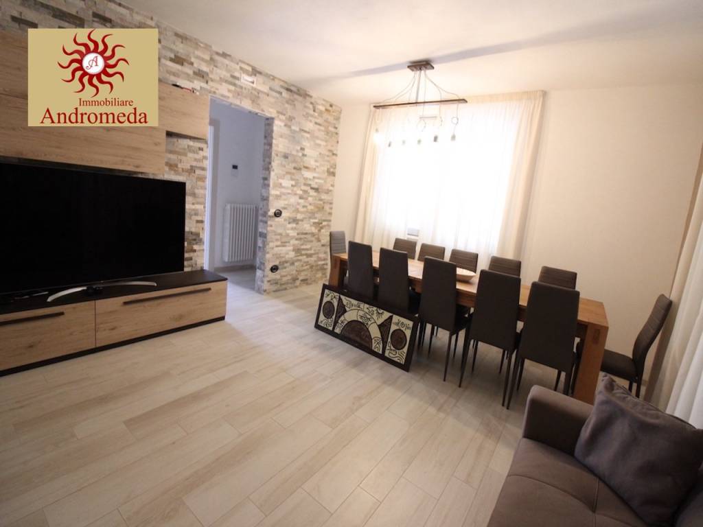 casa indipendente in vendita a Forte dei Marmi