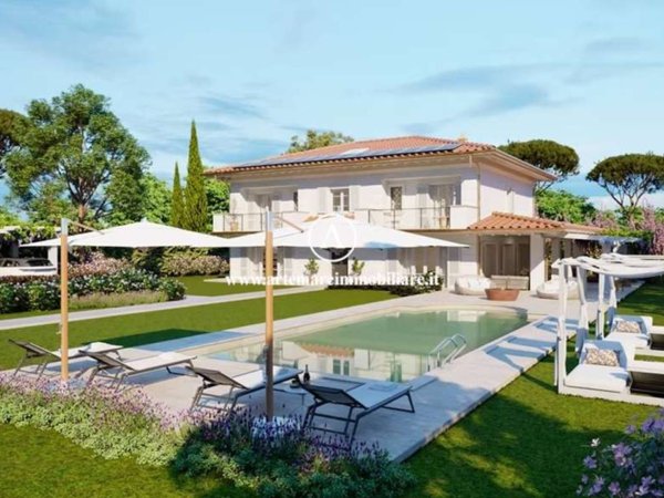 casa indipendente in vendita a Forte dei Marmi in zona Vittoria Apuana