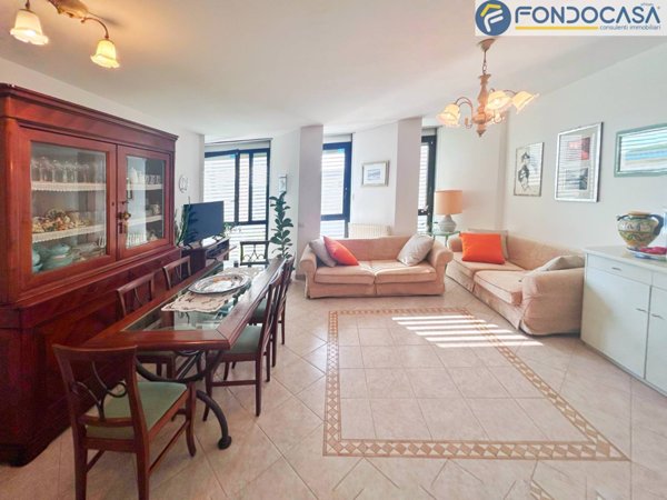 appartamento in vendita a Forte dei Marmi