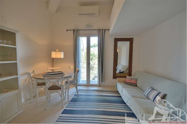 appartamento in vendita a Forte dei Marmi in zona Roma Imperiale