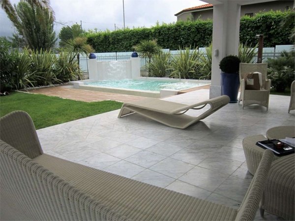 casa indipendente in vendita a Forte dei Marmi