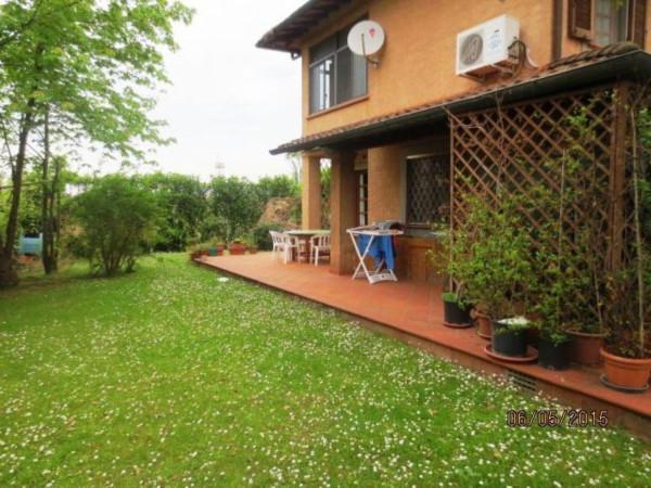 casa indipendente in vendita a Forte dei Marmi in zona Vittoria Apuana