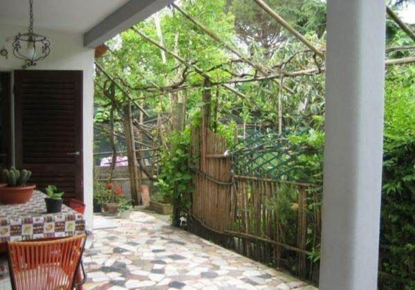 casa indipendente in vendita a Forte dei Marmi