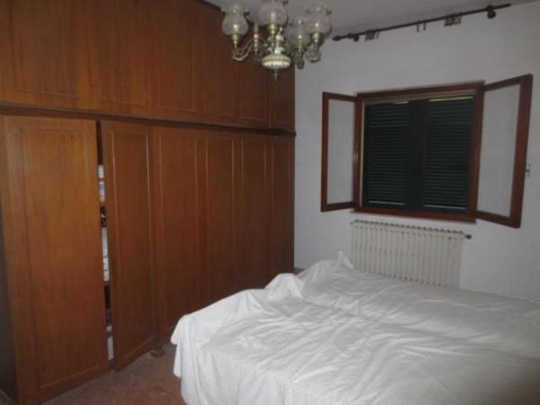 casa indipendente in vendita a Forte dei Marmi in zona Vittoria Apuana
