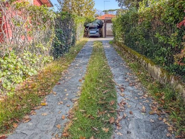 appartamento in vendita a Forte dei Marmi