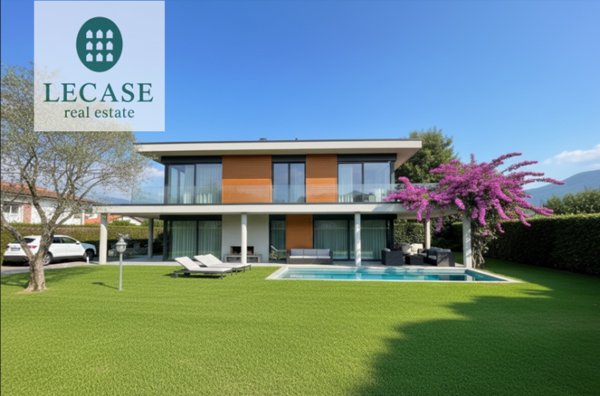 casa indipendente in vendita a Forte dei Marmi