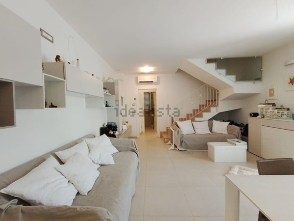 casa indipendente in vendita a Forte dei Marmi