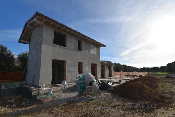 casa indipendente in vendita a Forte dei Marmi in zona Vaiana