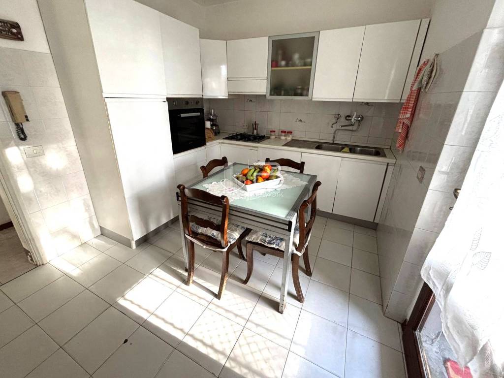 casa indipendente in vendita a Forte dei Marmi in zona Vittoria Apuana