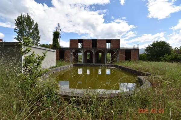 casa indipendente in vendita a Forte dei Marmi