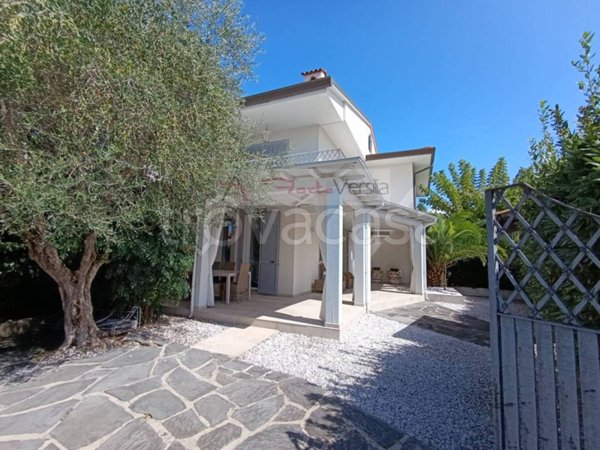 casa indipendente in vendita a Forte dei Marmi