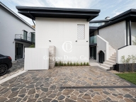 casa indipendente in vendita a Forte dei Marmi in zona Vittoria Apuana