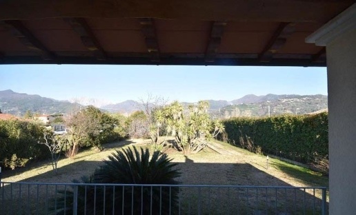 casa indipendente in vendita a Forte dei Marmi